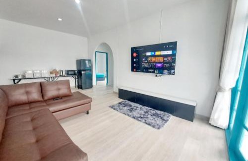 Ban Bang Saen Casa | พูลวิลล่า 3ห้องนอน 4ห้องน้ำ