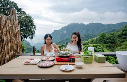 Mae Sai Chalet De Esquí | ม่านหมอก ผาฮี้