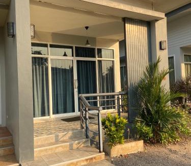 Nong Saeng Complejo | ร่มปาล์มรีสอร์ท สระบุรี Rompalm Saraburi