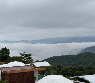 Mae Rim Otro | เขาเเสงจันทร์ ม่อนเเจ่ม