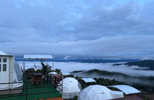 Mae Rim Hotel | เขาเเสงจันทร์ ม่อนเเจ่ม