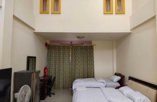 Nai Mueang Casa | โฮมสเตย์ เมืองไทยฟิตเนส อารีน่า