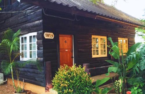 Pong Ta Long Cabina | ไร่เทียนอุดม โฮมสเตย์ เขาใหญ่