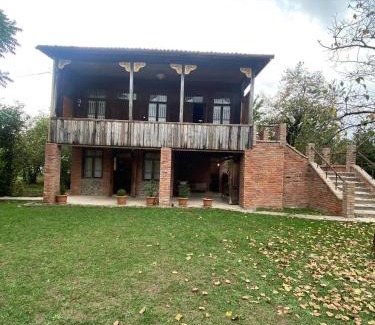 Khulo Villa | გურული ეზო*Gurian yard
