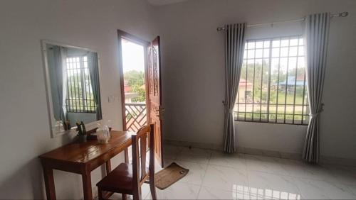Kampot Casa | ផ្ទះសំណាក់កក្កដា Kakada Guesthouse