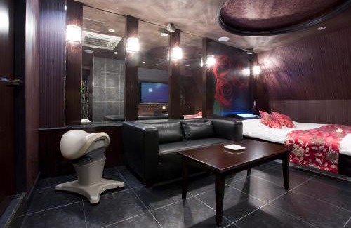 Fushimi Hotel | もしもしピエロ NEO 京都店