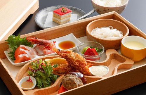 Kinosaki Onsen Hotel | やなぎ荘別館鶴喜