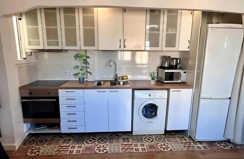 El Besos i el Maresme Apartamento | ツ Affordable Comfort in Besòs Mar
