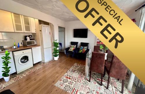 El Besos i el Maresme Apartamento | ツ Affordable Comfort in Besòs Mar