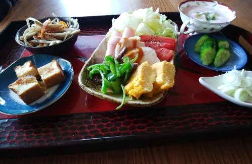 Iruma Casa | ファミリー不向き!素泊まり一棟貸切りではない個室の静かな方限定無料WiFi