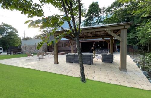Nasu Casa | プライベートサウナ付き 森も小川も楽しめる 一棟貸切の貸別荘 Royal Villa 那須高原