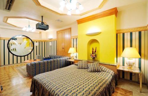 Tokushima Hotel | ホテル サンタモニカ(大人専用)