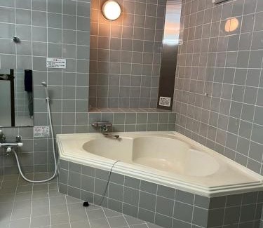 Sado Hotel | ホテル リトリート Hotel retreat