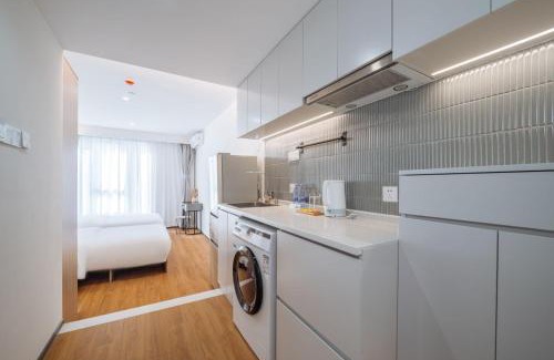 Jing'an Apartamento | 上海客堂涧酒店宝山路地铁站店