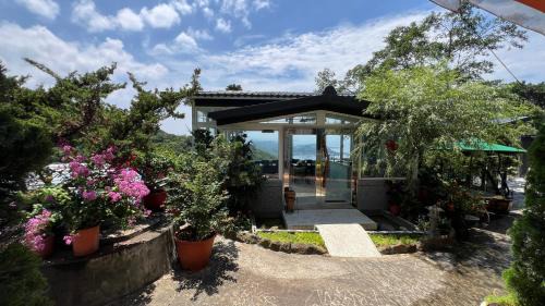 Ruifang Casa | 九份御華山莊景觀花園民宿