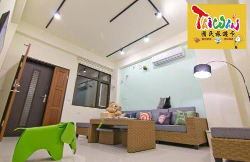 Luodong Casa | 充電樁 羅東木村電梯民宿Luodong Tree BnB 雲朵朵二館 近週三清溝 免費洗衣機 烘衣機 星巴克咖啡豆 國旅卡特約店