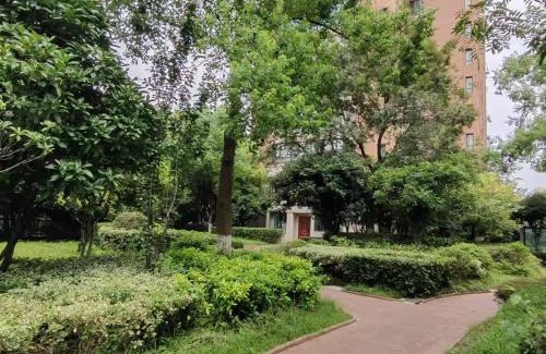 Yu Hua Tai Apartamento | 南京书香斋-Nanjing Scholarly Reading House