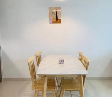Gelang Patah Apartamento | 原木风民宿，公主王子请入住