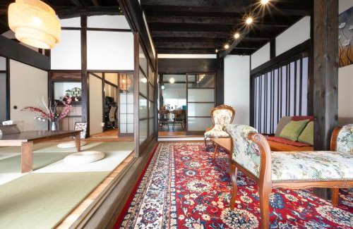 Isumi Casa | 古民家ワーケーション ふふ庵｜駅徒歩5分｜ゆる旅｜屋根在りBBQ施設｜テレワーク