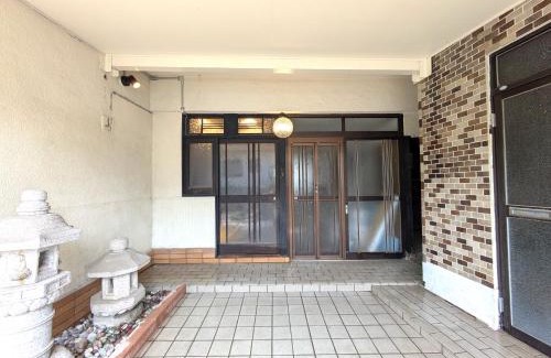 Etajimacho Kirikushi Casa | 古民家一棟貸 愛犬と泊まれる宿 -Yokado Kirikushi- 離れ"ほっこり"