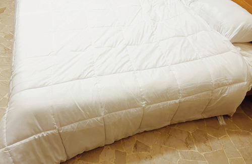 Zona Zara Cama Y Desayuno | 地铁站1分钟@晚上入住@12小时独立房间@行李可提前寄存@入住简单@LGBT