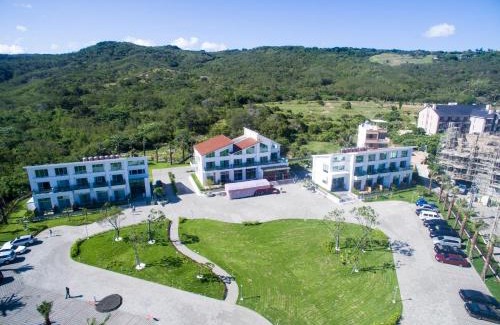 Sail Rock Beach Hotel | 墾丁椰林 海灘文旅