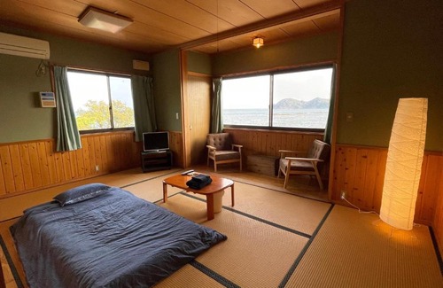 Mugi-cho Casa | 大砂荘 OZUNA CAMP and LODGE