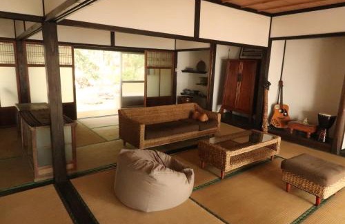 Kitsuki Casa | 奈多みどり荘 Nada Beach House