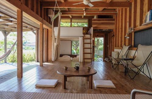 Tamagusuku-son Casa | 姉と弟の家