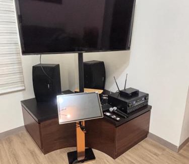 Wujie Casa | 宜蘭電梯包棟民宿 微光河畔