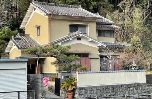 Yoshino Casa | 宿坊宝塔寺 蓮Ren