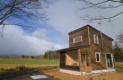 Shibetsu Casa | 小さな森の貸し切り宿Forest-House-Ranapirica