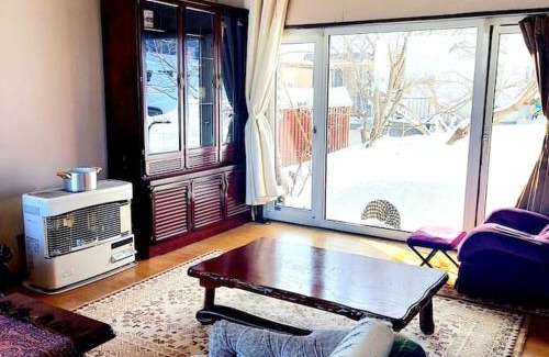 Minami Casa | 川と森の静かな街に朝陽の見える部屋 無料駐車場