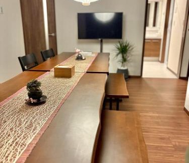 Kawagoe Casa | 川越の家夜風 小江戸観光に最適 川越市駅5分 庭付き新築一軒家 Bbq可 最大12名 駐車場2台小型車のみ