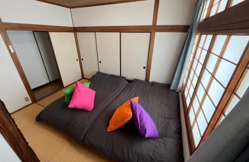 Nishi Ward Apartamento | 広島Riverside house 無料駐車場付き 原爆ドームまで15分圏内 1棟貸切 100m2以上 大人数OK