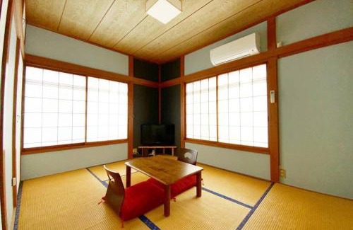 Hedamura Casa | 御浜岬の至福を一身に味わう 一軒家貸切宿で贅沢なバーベキューを楽しみながら夕陽に染まる戸田湾の美しさを満喫