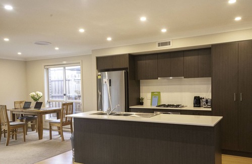 Marsden Park Casa | 整套度假别墅 Holiday house Sydney
