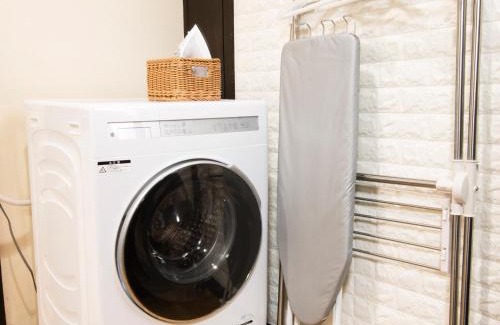 Honmachi Apartamento | 新宿まで近い 最寄駅徒歩4分 最大10名の貸切一軒屋 3BR 子連れ歓迎 高速Wi-Fi