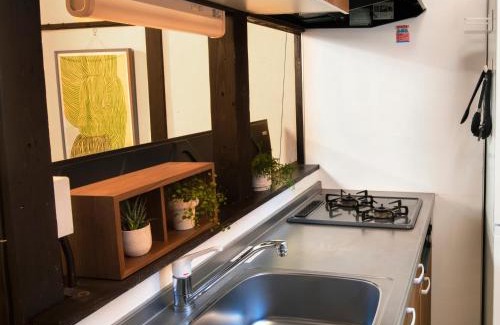 Honmachi Apartamento | 新宿まで近い 最寄駅徒歩4分 最大10名の貸切一軒屋 3BR 子連れ歓迎 高速Wi-Fi