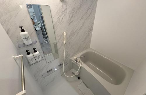 Kin Apartamento | 新築!オーシャンフロント! ビーチ0分! 万座毛15分, JUNGLIA 40分, SOU Resort YAKA