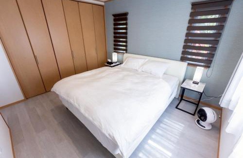 Miyakojima Apartamento | 星空テラス BBQセット 宮古そば付き貸切ヴィラ Resort Villa ManMaka