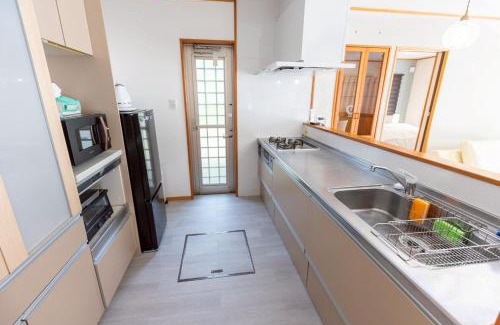 Miyakojima Apartamento | 星空テラス BBQセット 宮古そば付き貸切ヴィラ Resort Villa ManMaka