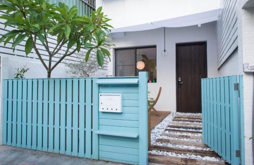 Old Town Casa | 木本樹台南民宿