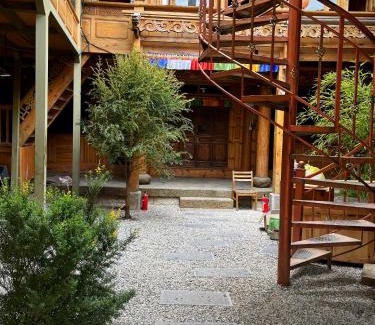 Shangri-La Casa | 格桑藏驿藏家小院