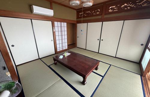 Otsuki Apartamento | 海と西一棟貸し宿