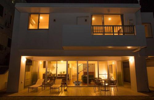 Higashionna Villa | 海の見える一軒家貸し切り！海と調和するお洒落なインテリア！オシャンビューハウスで忘られない経験を。