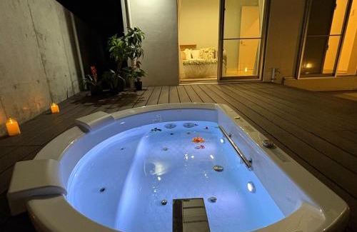 Miyakojima Villa | 海の見える宿ドルフィン