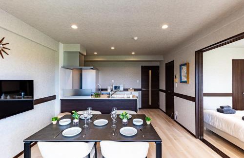 Yonabaru Apartamento | 海の見える高層階グループファミリー歓迎コストコ近くThe琉球タワー9A