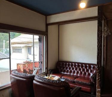 Shimoda Casa | 海好きな大人の隠れ家下田ハウス