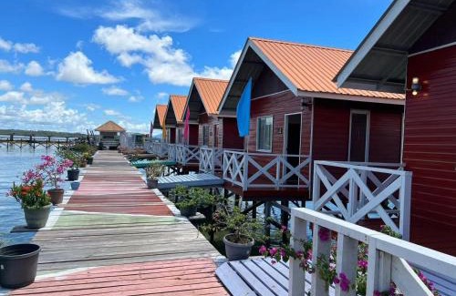 Semporna Chalet De Esquí | 淡比淡比小木屋